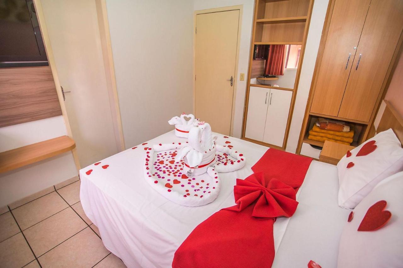 Apartamento Diroma Fiori Caldas Novas Exterior foto