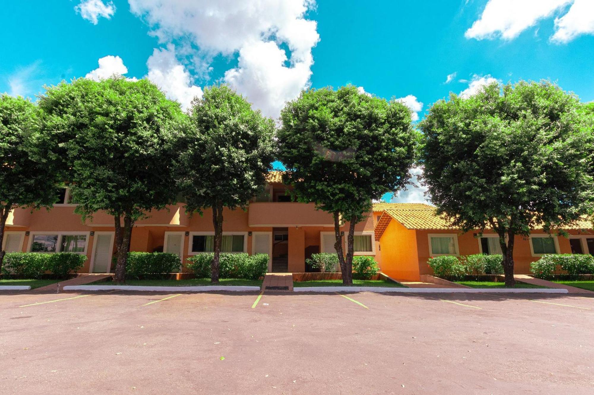 Apartamento Diroma Fiori Caldas Novas Exterior foto